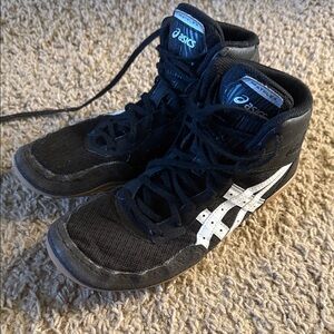 Asics Black and White Wrestling Shoes